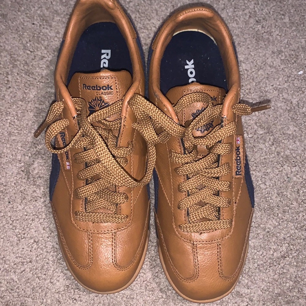 Women Reebok Sneakers